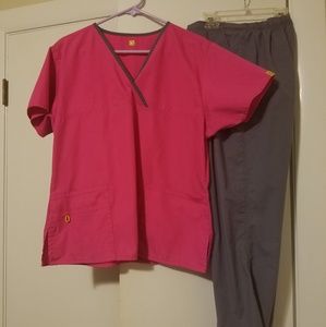 WonderWink Wonderflex scrubs